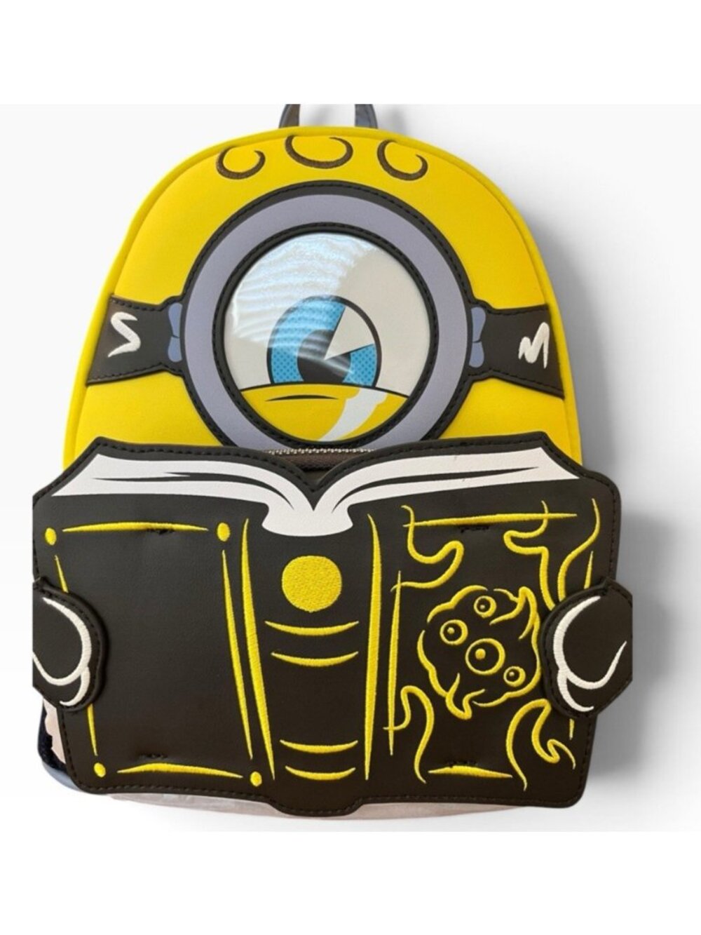 Loungefly Minions Monsters Cyclops Figural Reading Spell Book Mini Backpack NWT